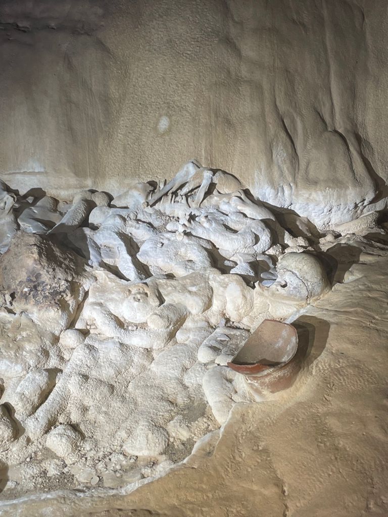 ATM Belize Cave (Actun Tunichil Muknal) 8