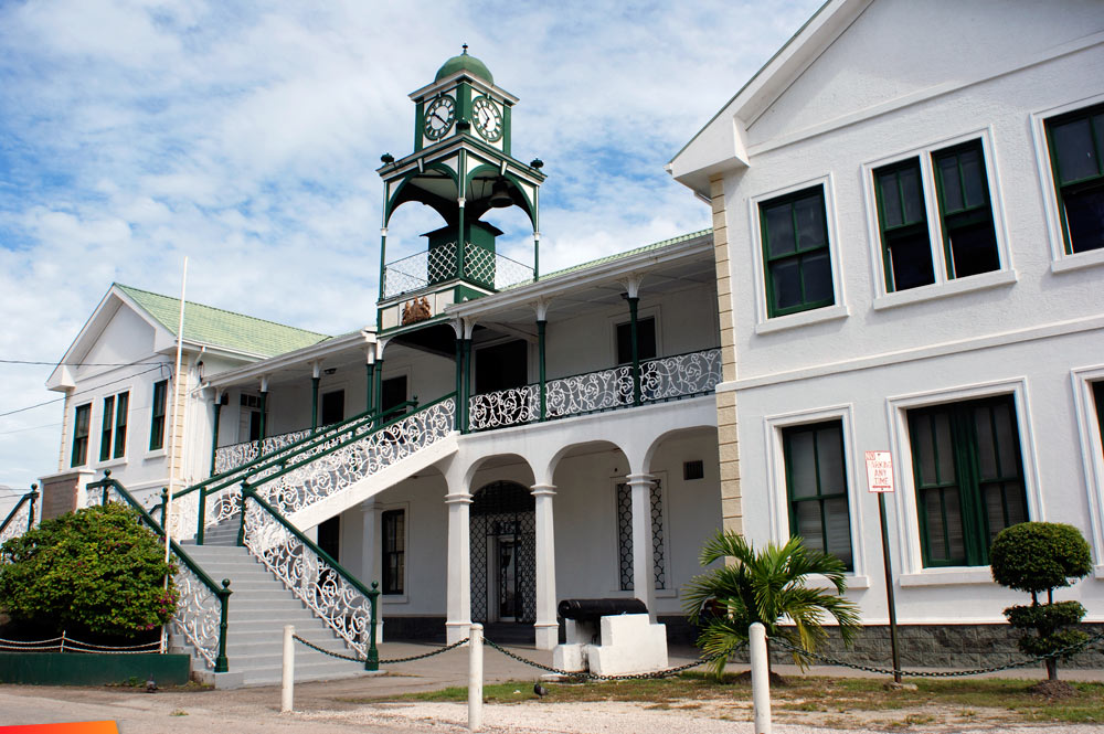 Historic Belize City & Rum Museum Tour: The Veteran's Way 2