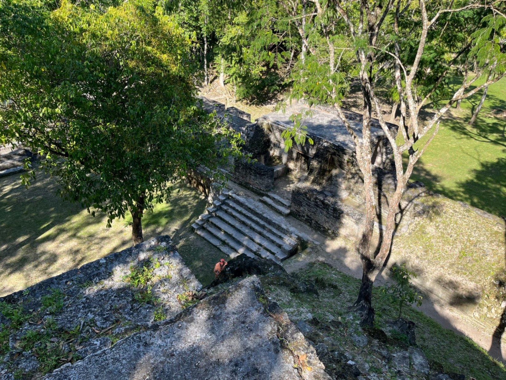 Xunantunich and Cahal Pech Maya Ruins Tour 4