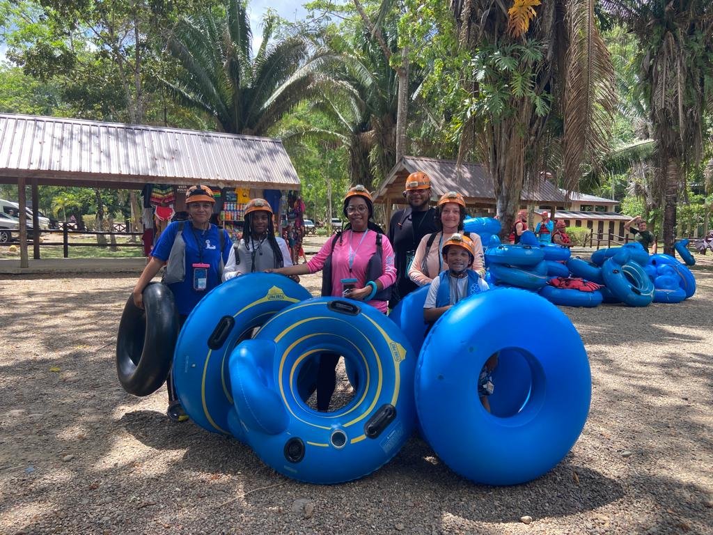 Belize Cave Tubing Zipline and Xunantunich Tour 11