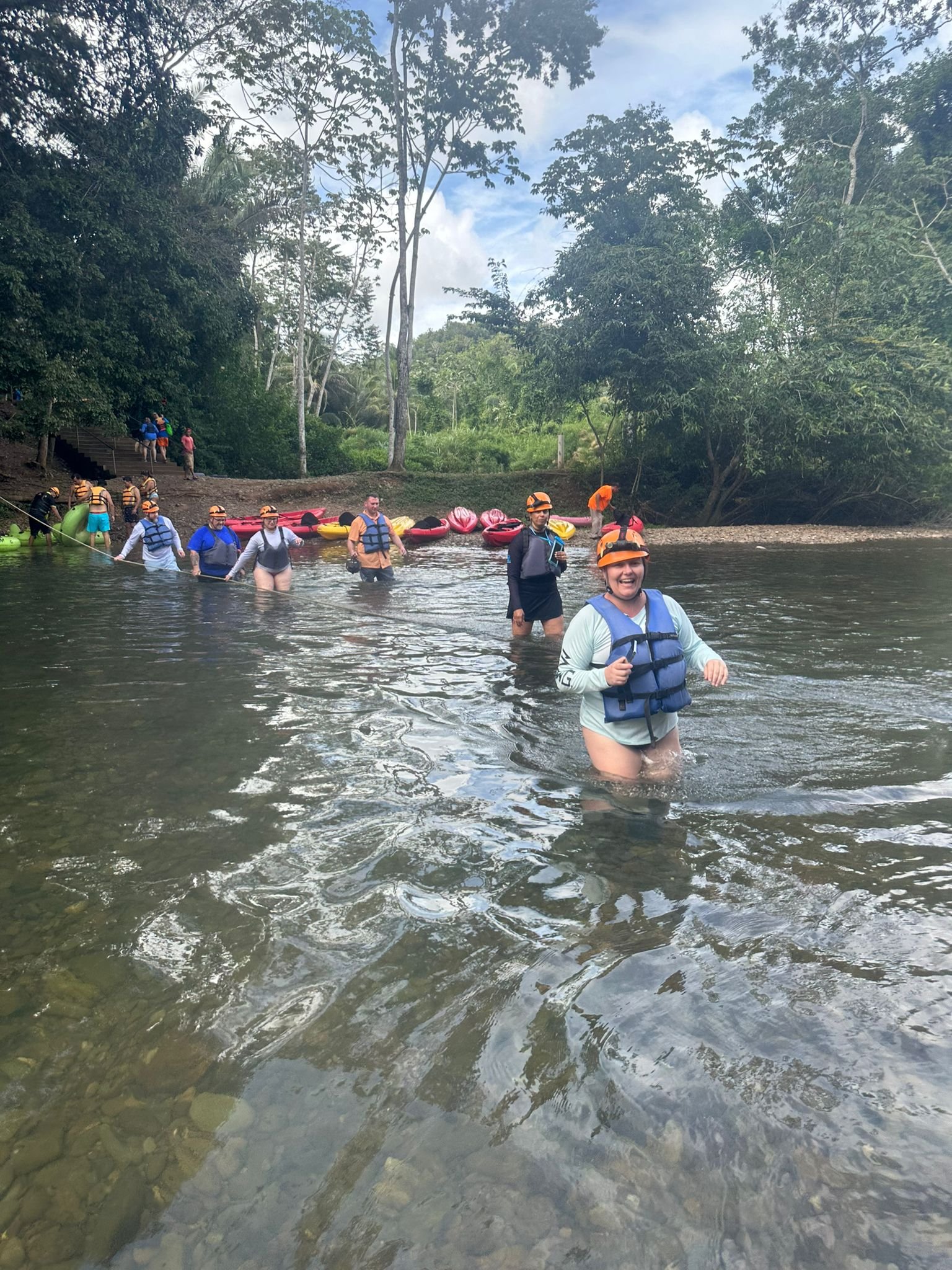 Belize Cave Tubing Zipline and Xunantunich Tour 16