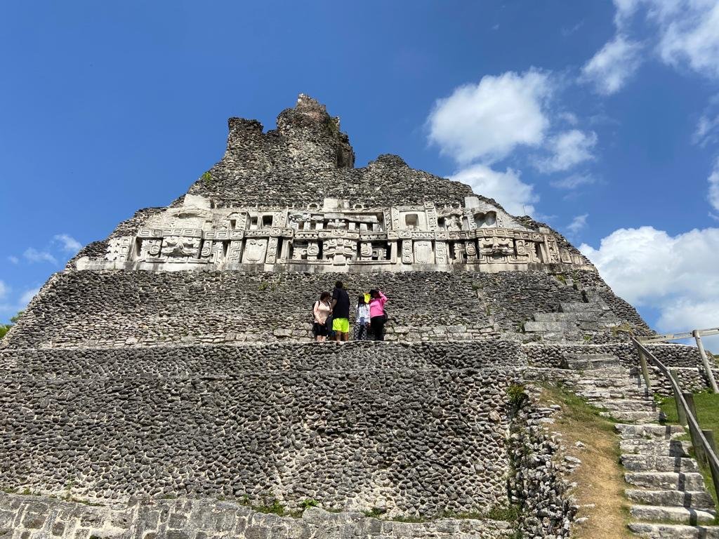 Belize Cave Tubing Zipline and Xunantunich Tour 5